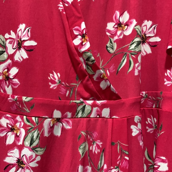 Dress - Picture 4 of 6